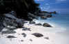Similans_Beach_01.jpg (152738 bytes)