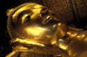Reclining Buddha.jpg (82799 bytes)